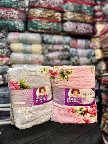 پتو تیسا طرح گل موجود در رنگ های گوناگون